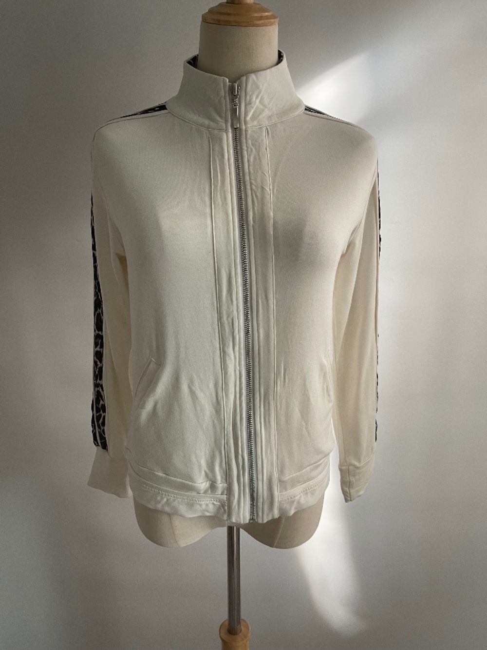 B.H Indian Emporium Womens XS Ivory Zip Up Jacket Leopard Stripe Track Jacket